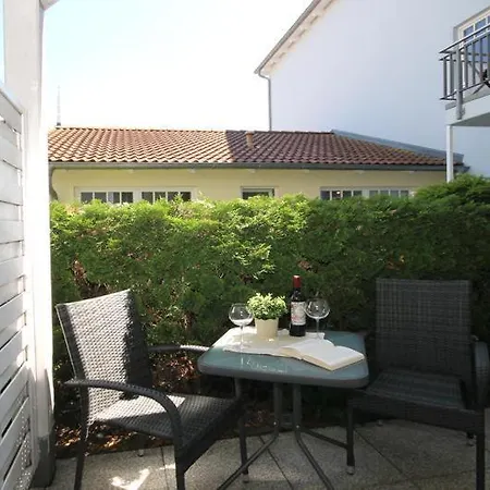 Appartementhaus Strandstrasse 32 Kuehlungsborn Exterior photo